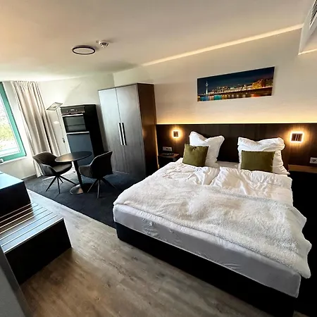In Am Medienhafen Mit Kueche Apartment Düsseldorf