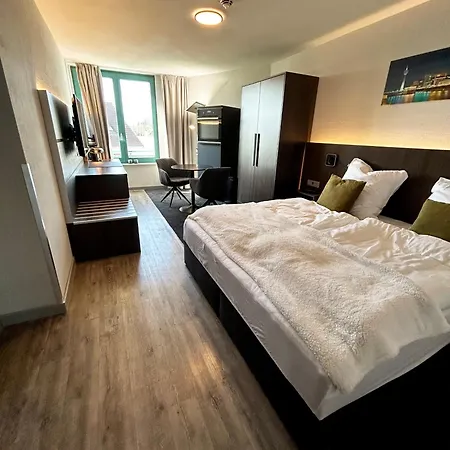 Apartment In Am Medienhafen Mit Kueche Düsseldorf